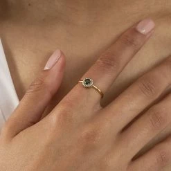 AGATHA FR Bague Fine IMPERIAL - Noir / Doré -Colliers Soldes Magasin 02290021 270 52 M1