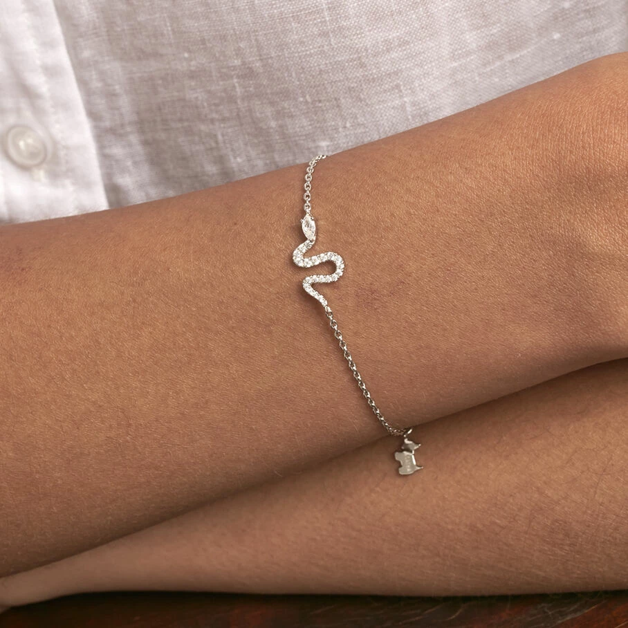 AGATHA FR Bracelet Souple SNAKY - Cristal / Argenté 4 AGATHA FR Bracelet Souple SNAKY - Cristal / Argenté – Image 2