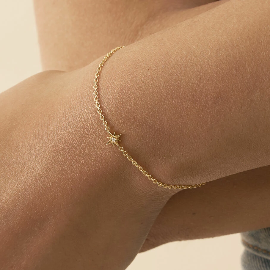 AGATHA FR Bracelet Souple OURSE - Cristal / Doré 5 AGATHA FR Bracelet Souple OURSE - Cristal / Doré – Image 3