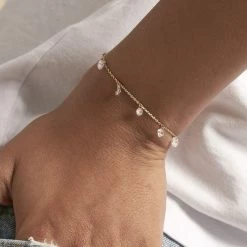 AGATHA FR Bracelet Souple PETILLE - Cristal / Doré -Colliers Soldes Magasin 02490025 137 TU M1