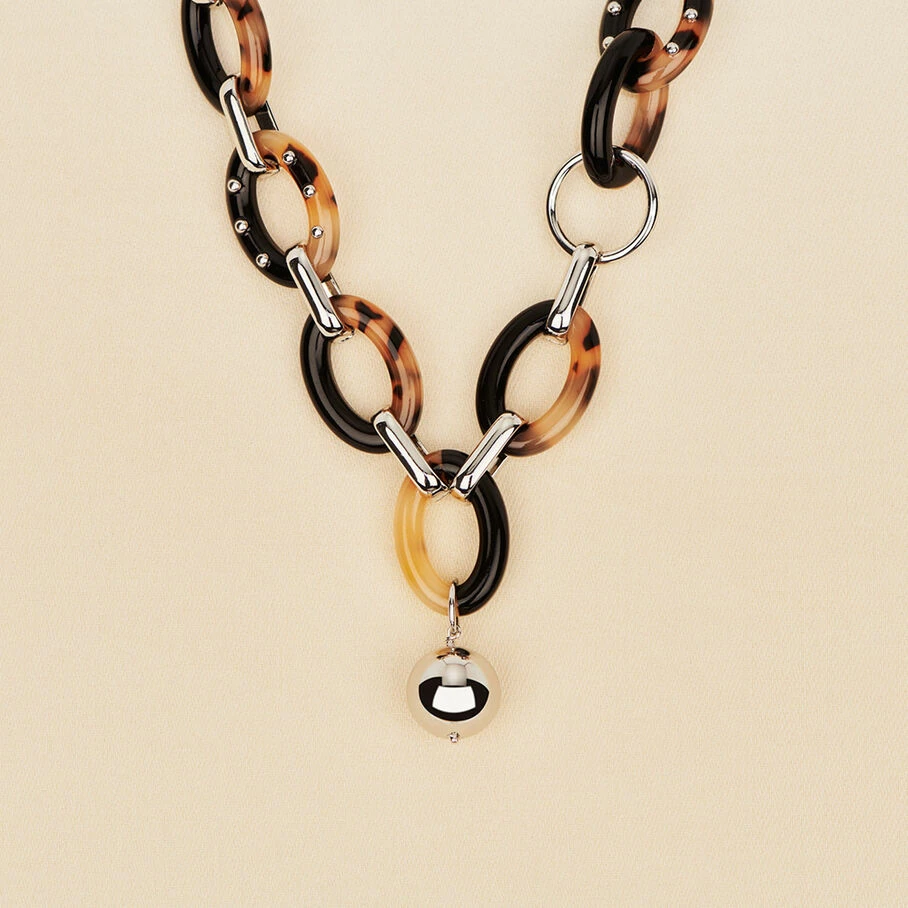 AGATHA FR Collier Mi-long BOUCLE - Ecaille / Noir 3 AGATHA FR Collier Mi-long BOUCLE - Ecaille / Noir