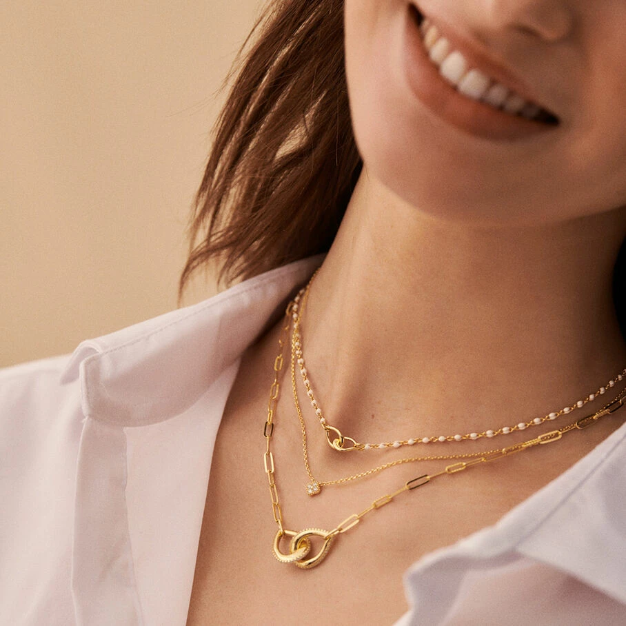 AGATHA FR Collier Ras Du Cou BELOVED - Cristal / Doré 5 AGATHA FR Collier Ras Du Cou BELOVED - Cristal / Doré – Image 3